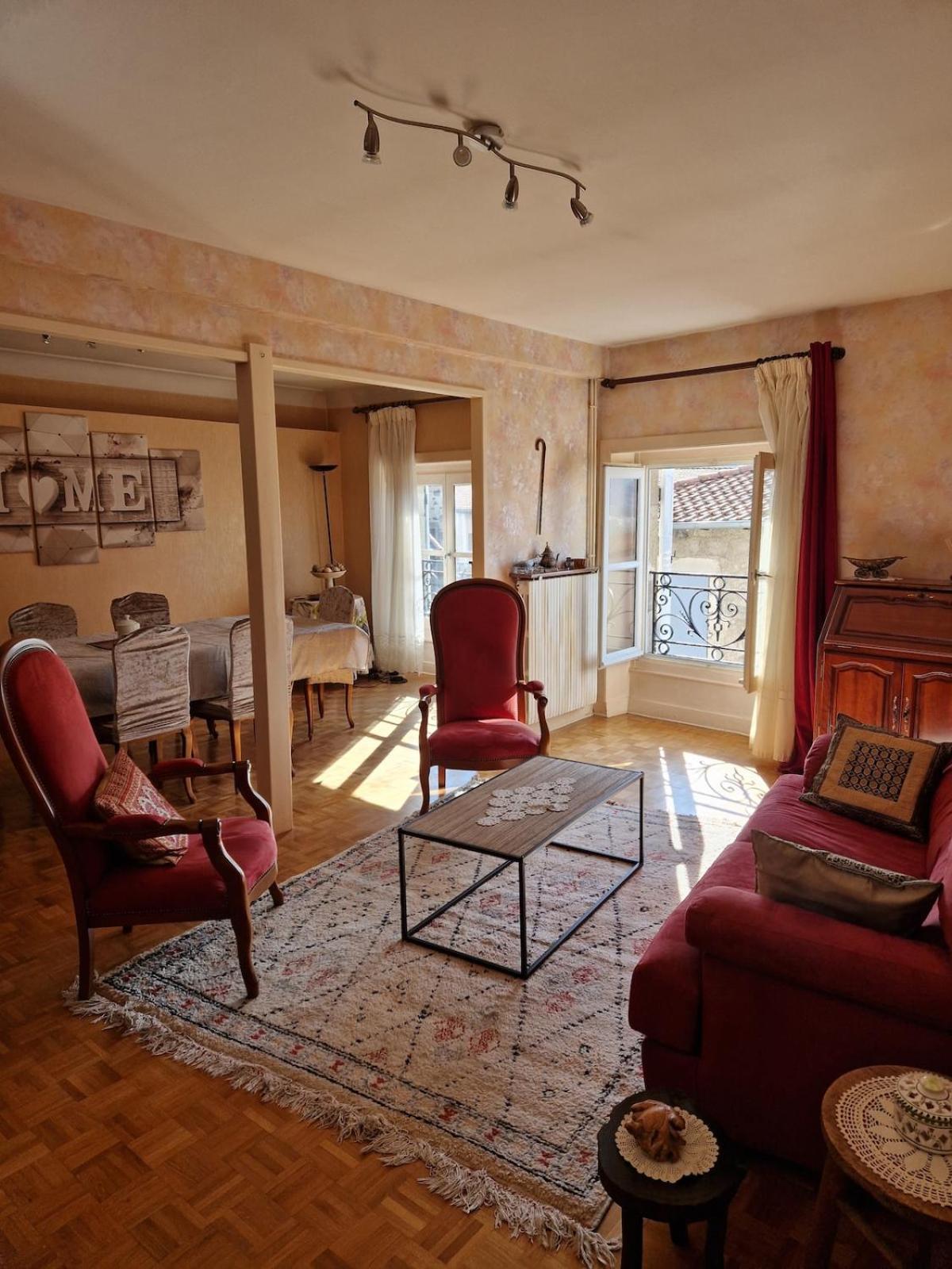 Appartement 120 M² Duplex Coeur Historique Au Calme Le Puy-en-Velay Dış mekan fotoğraf