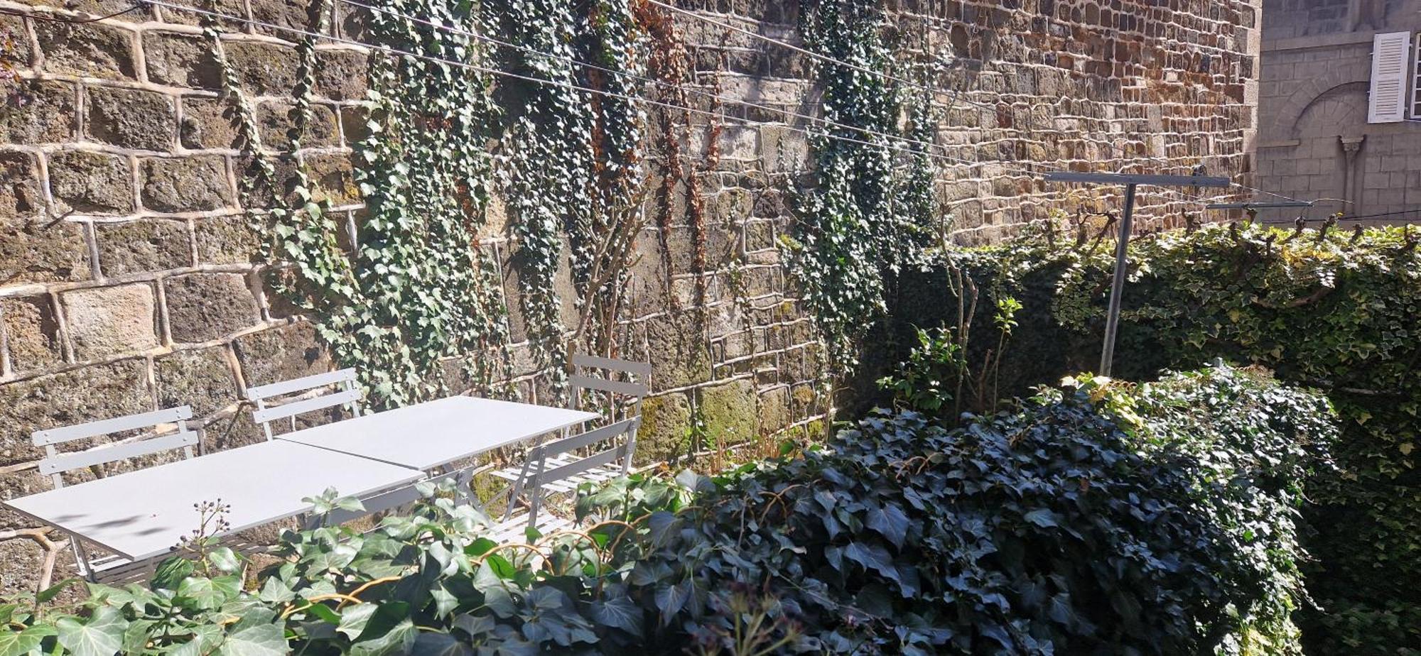 Appartement 120 M² Duplex Coeur Historique Au Calme Le Puy-en-Velay Dış mekan fotoğraf